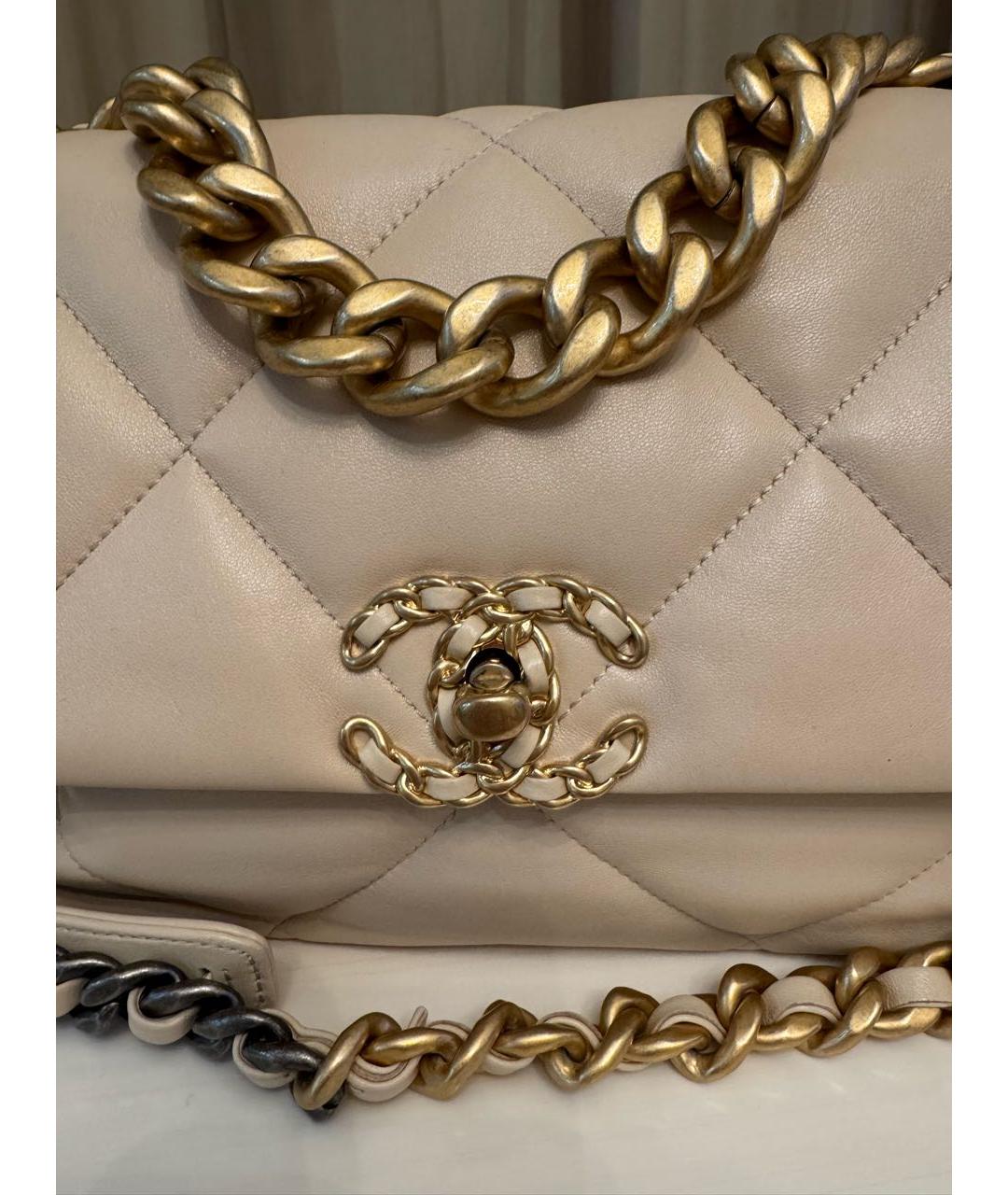 CHANEL Бежевая кожаная сумка через плечо, фото 3