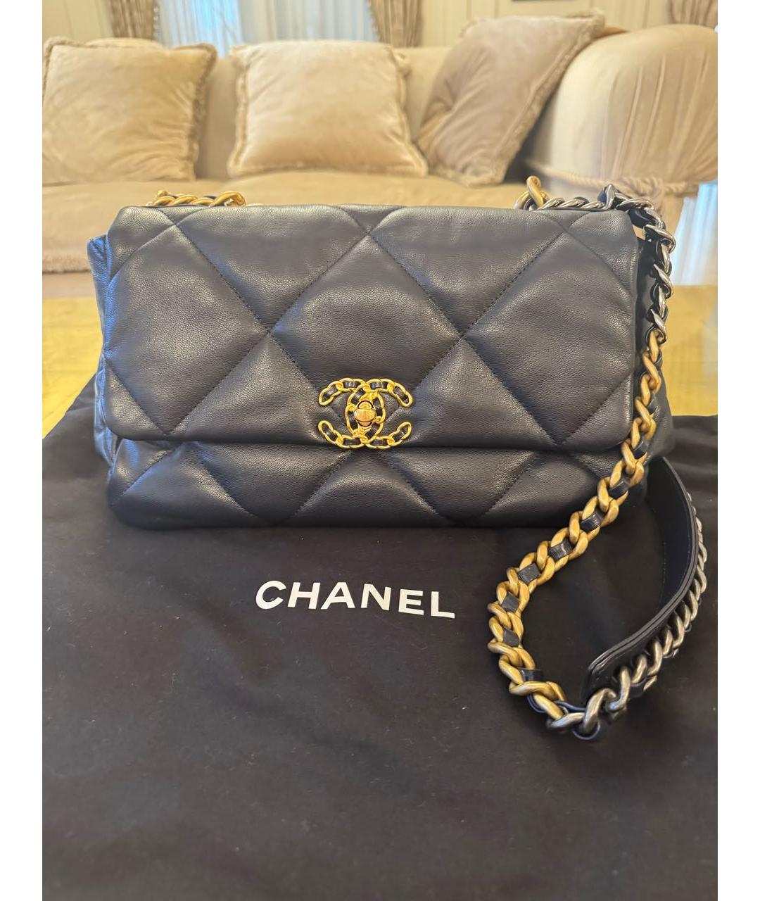 CHANEL Темно-синяя кожаная сумка через плечо, фото 2