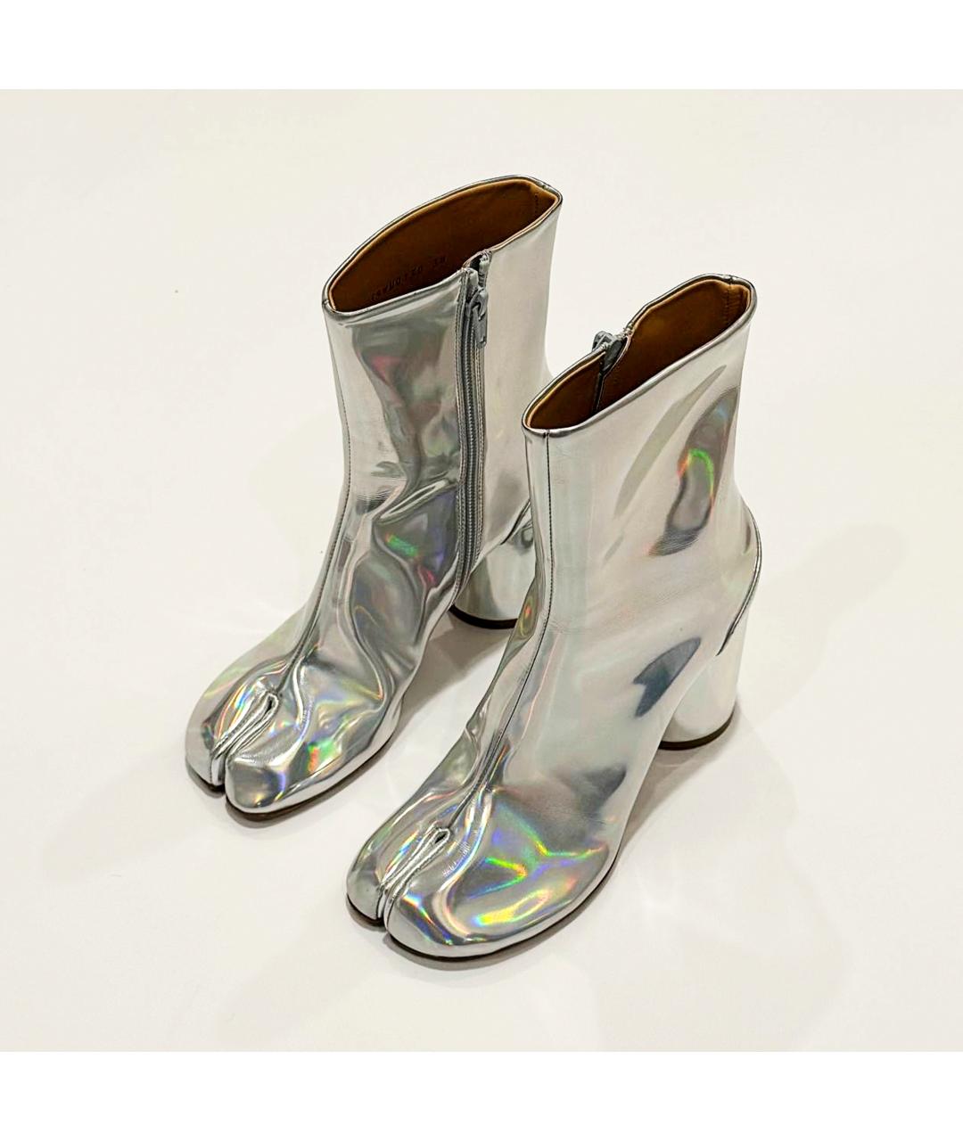 MAISON MARGIELA Серебряные ботинки из лакированной кожи, фото 2