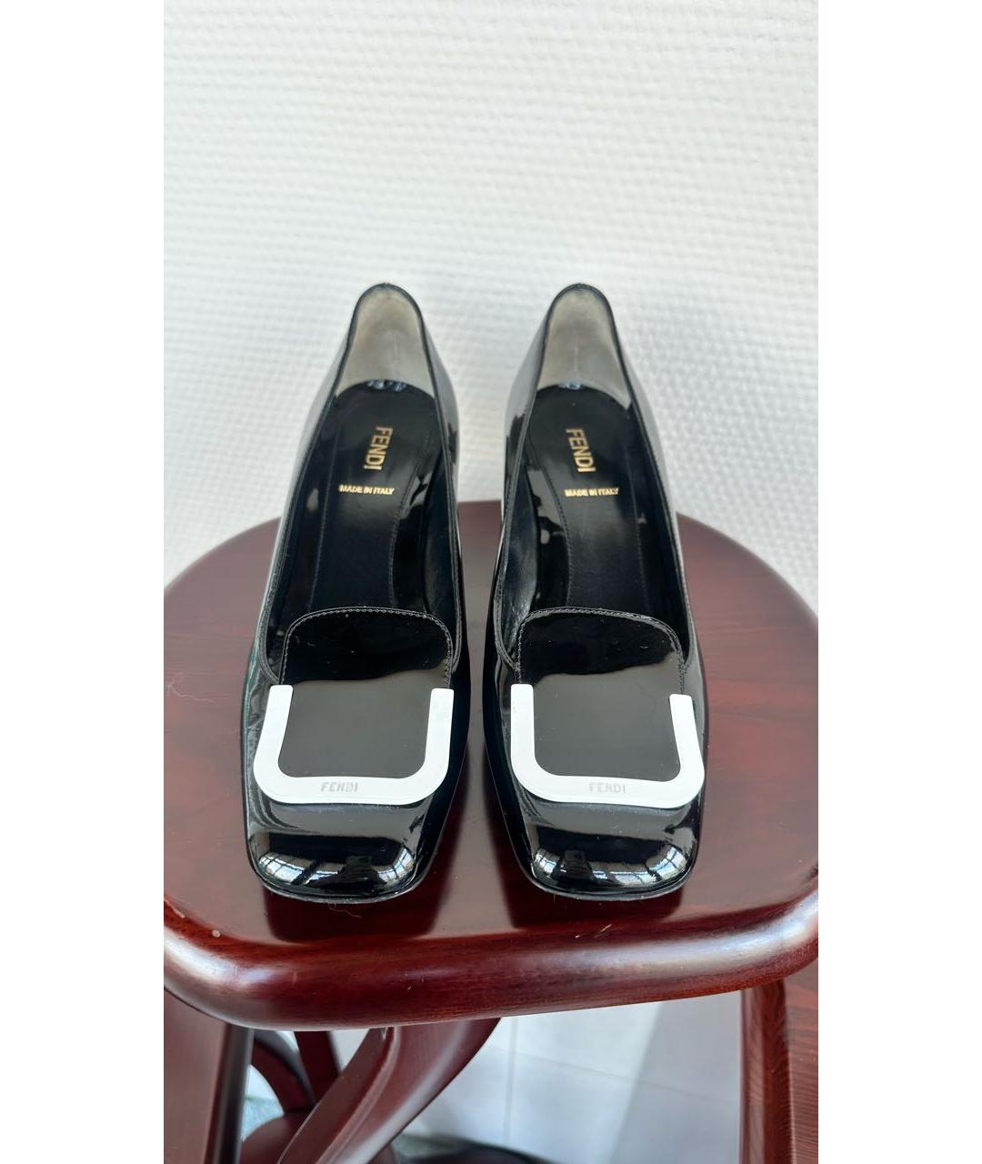 FENDI Черные туфли из лакированной кожи, фото 2