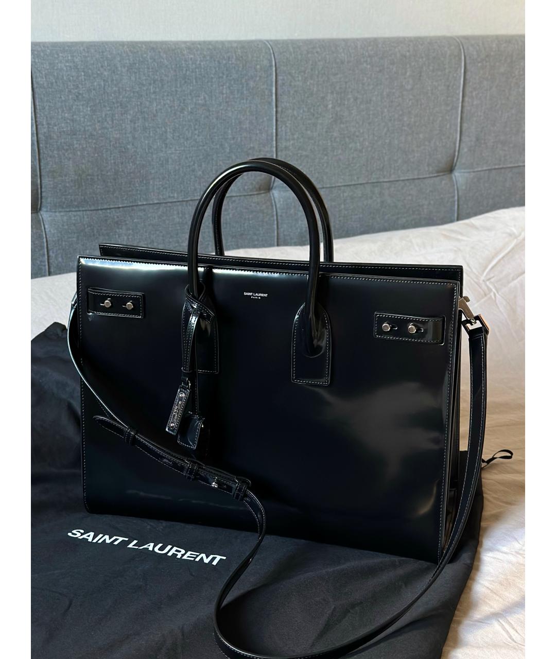 SAINT LAURENT Черная сумка тоут из лакированной кожи, фото 4