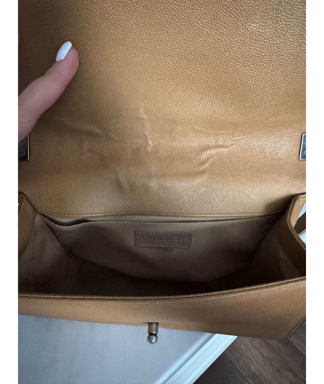CHANEL Коричневая кожаная сумка через плечо, фото 7
