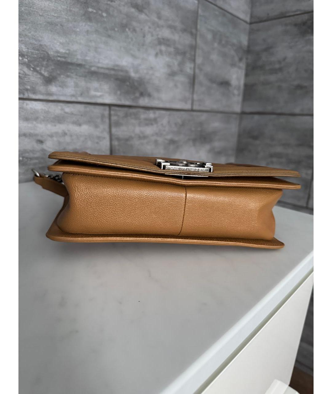 CHANEL Коричневая кожаная сумка через плечо, фото 6