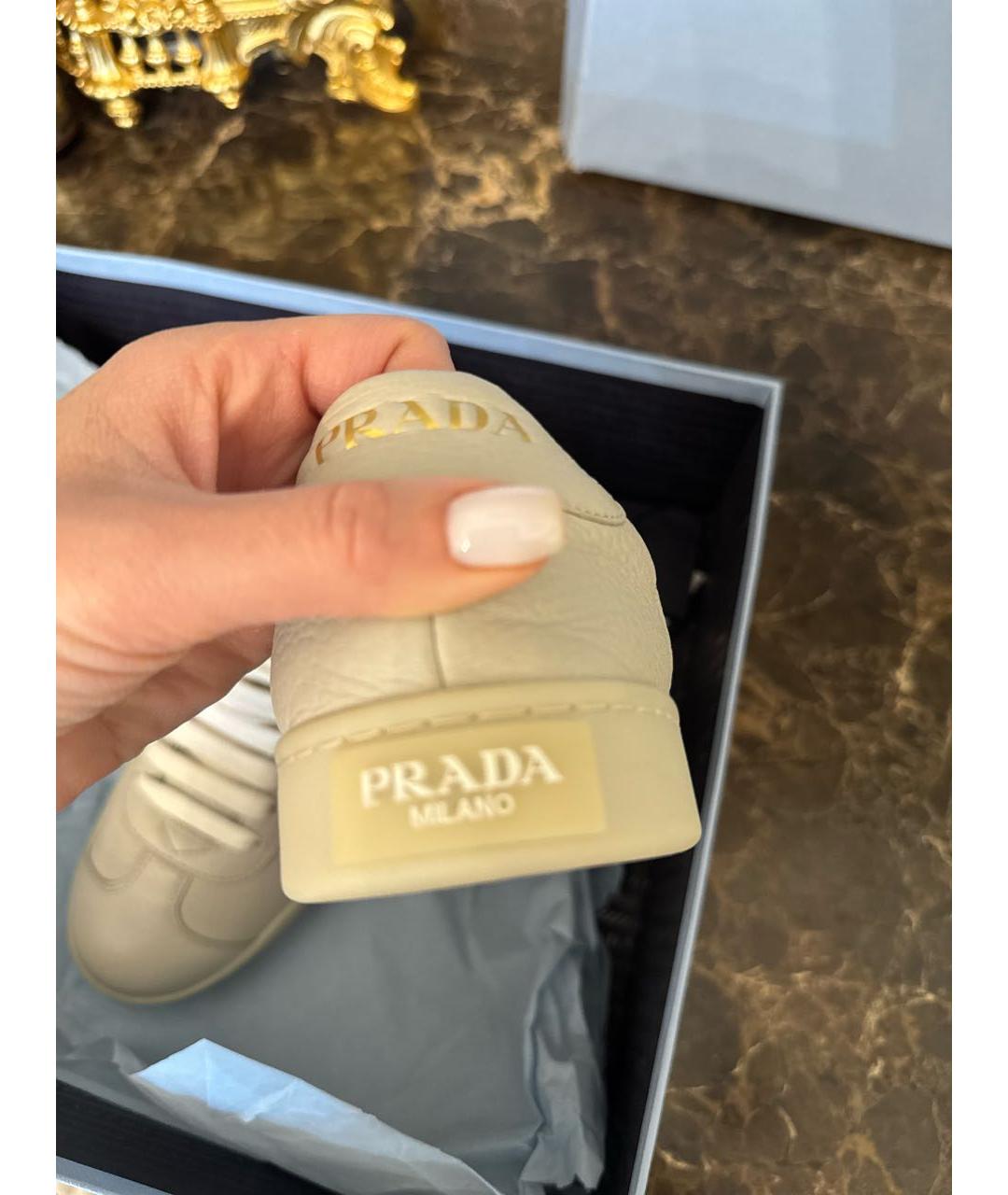 PRADA Бежевые кожаные кеды, фото 5