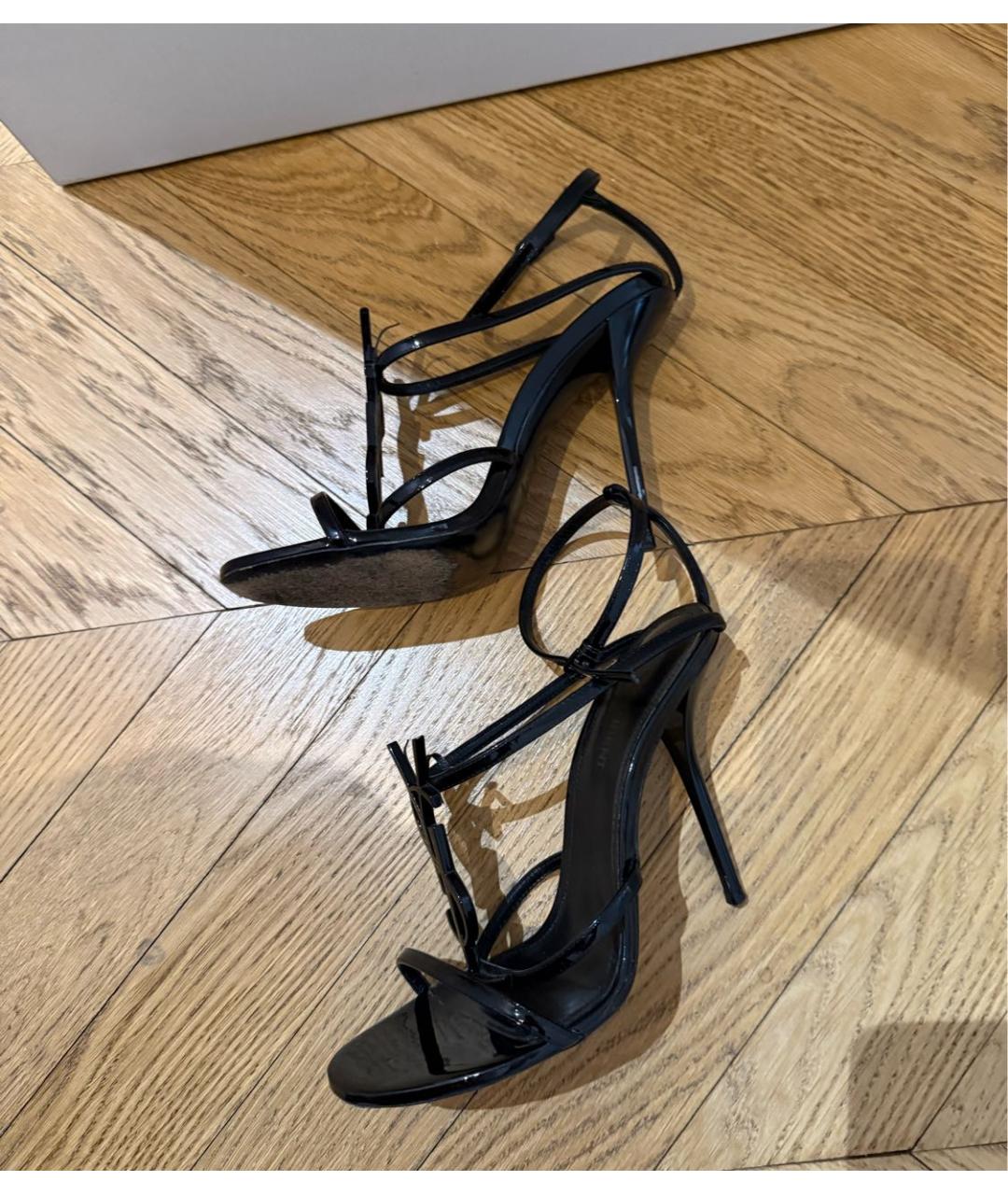 SAINT LAURENT Черные босоножки из лакированной кожи, фото 5