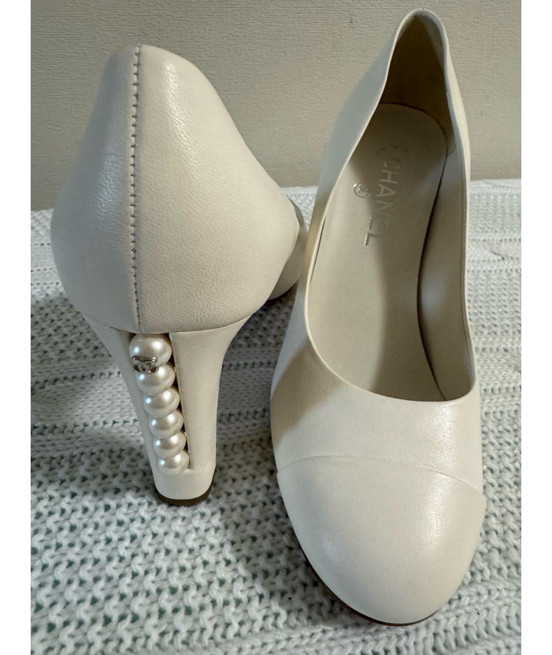 CHANEL Белые кожаные туфли, фото 5