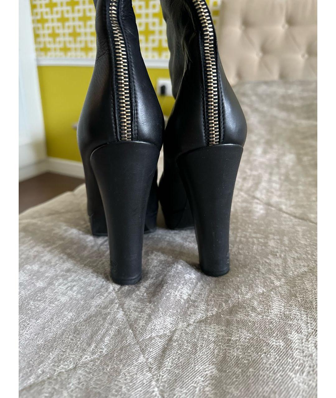 CHANEL Черные кожаные сапоги, фото 4