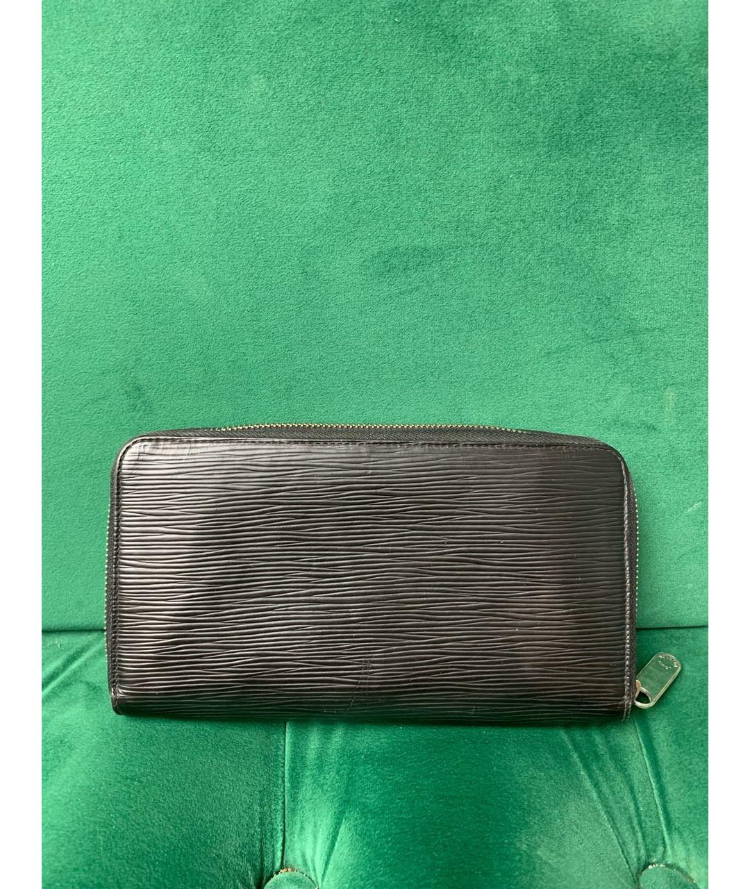LOUIS VUITTON Черный кожаный кошелек, фото 2