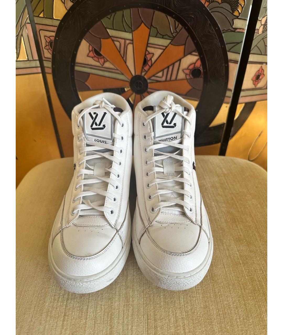 LOUIS VUITTON Белые кожаные кроссовки, фото 2