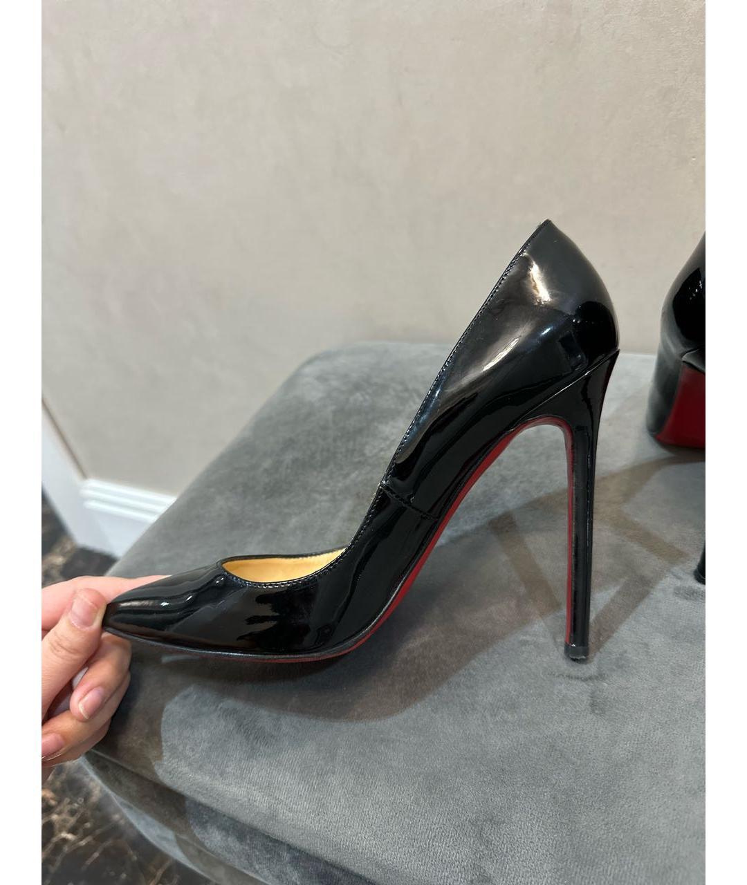 CHRISTIAN LOUBOUTIN Черные туфли из лакированной кожи, фото 6