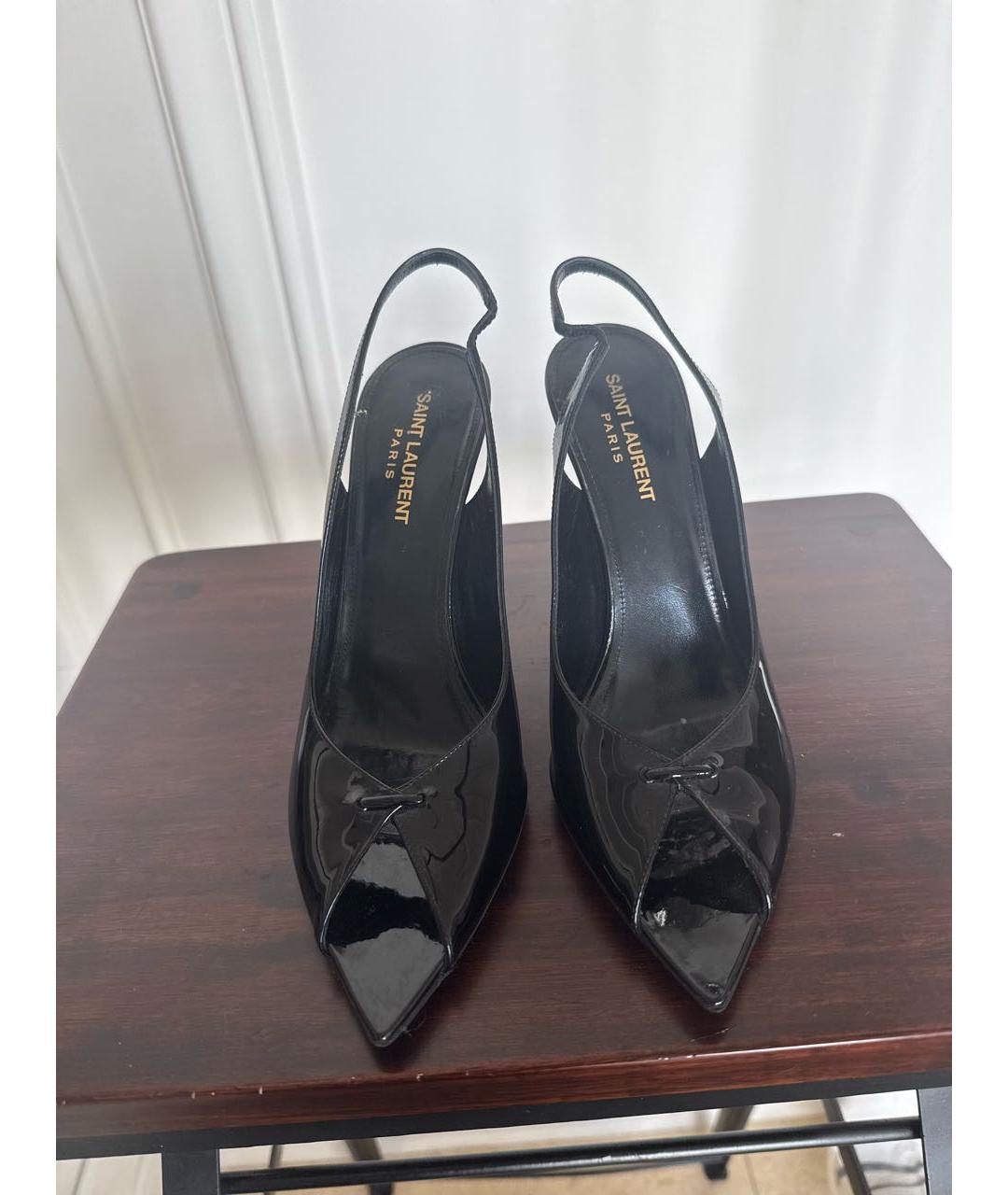 SAINT LAURENT Черные босоножки из лакированной кожи, фото 2