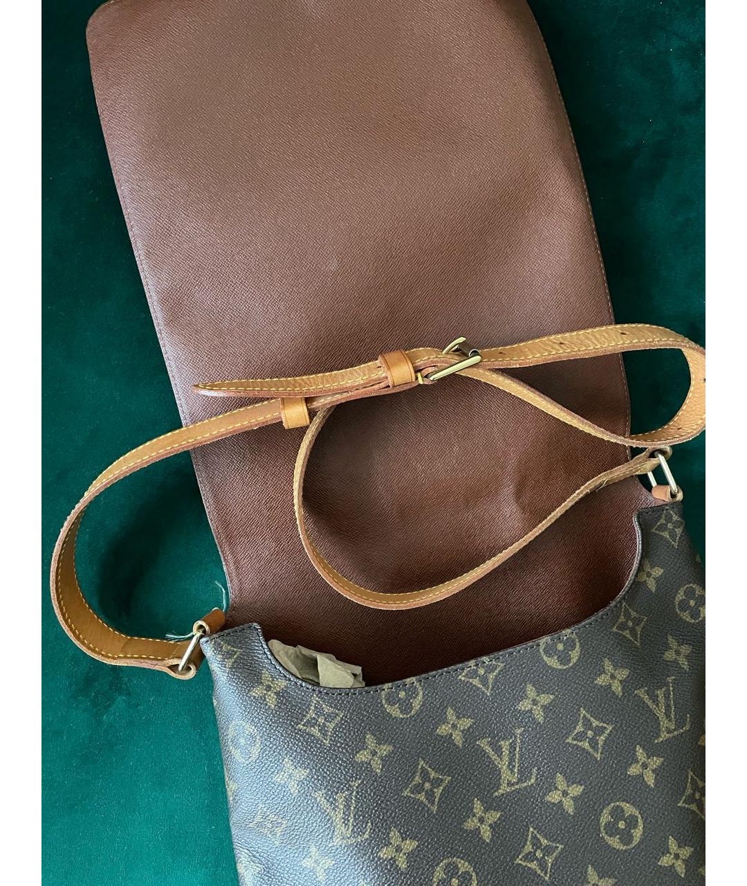 LOUIS VUITTON Коричневая сумка через плечо, фото 4