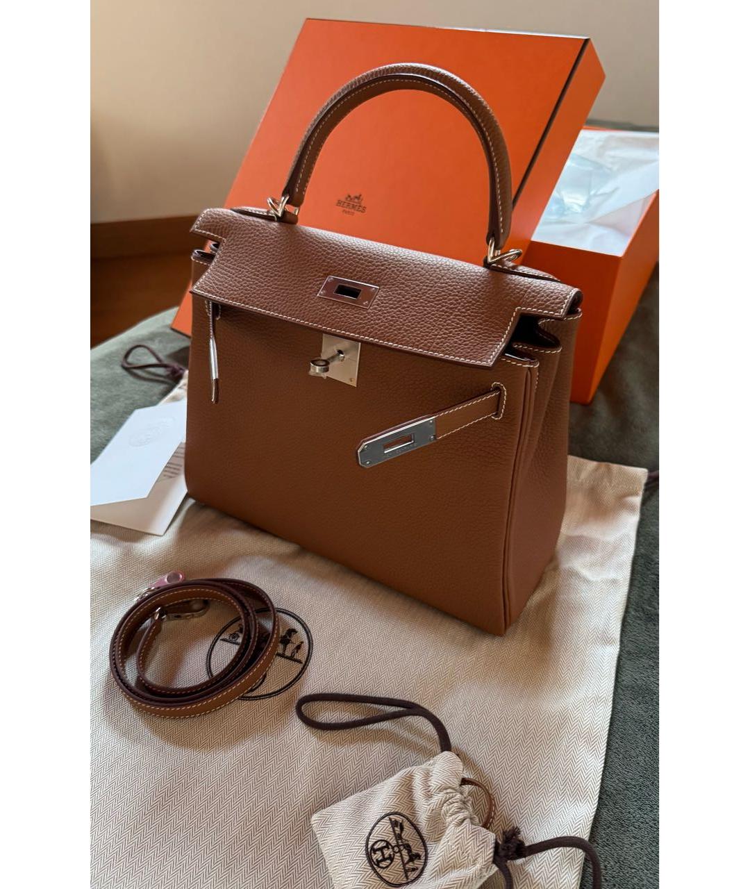 HERMES Коричневая кожаная сумка с короткими ручками, фото 4