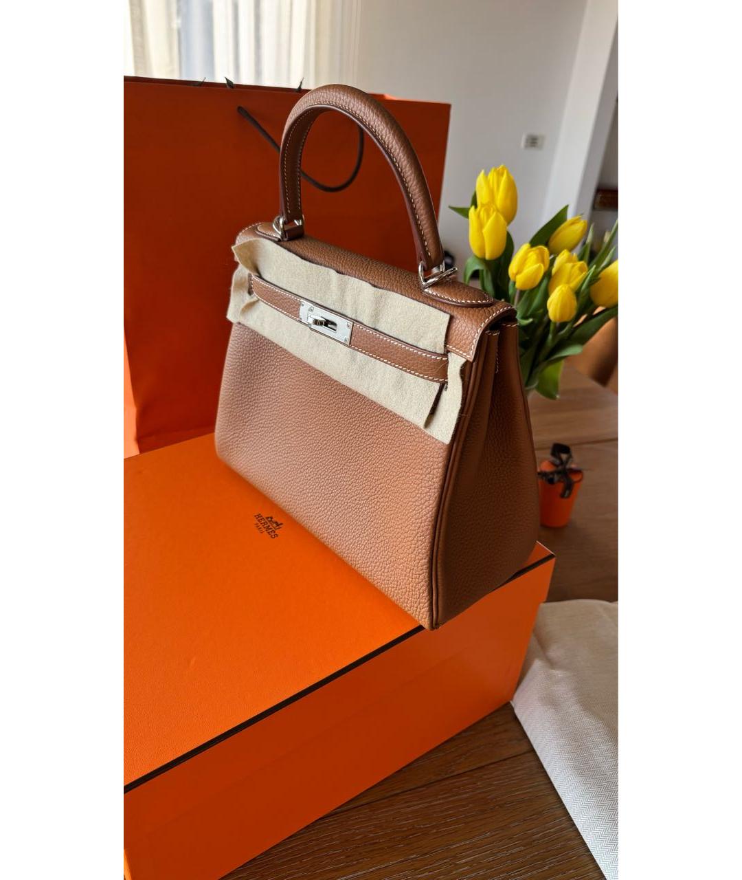 HERMES Коричневая кожаная сумка с короткими ручками, фото 3