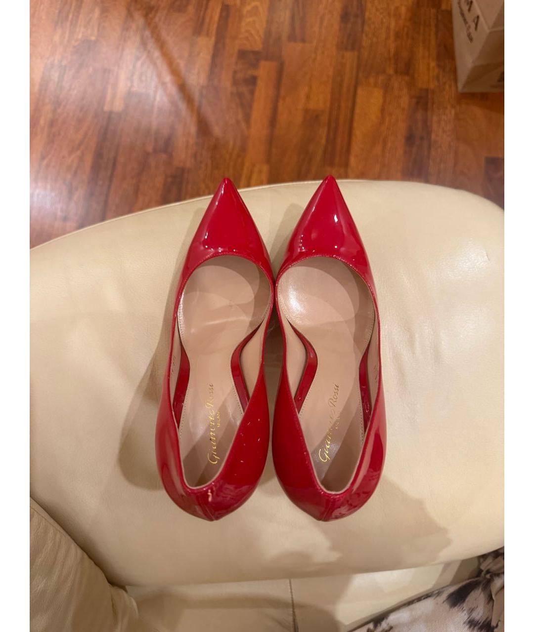 GIANVITO ROSSI Красные туфли из лакированной кожи, фото 3