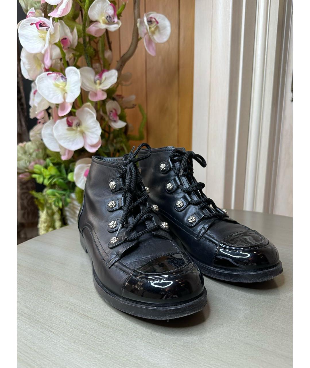 CHANEL Черные кожаные ботинки, фото 5