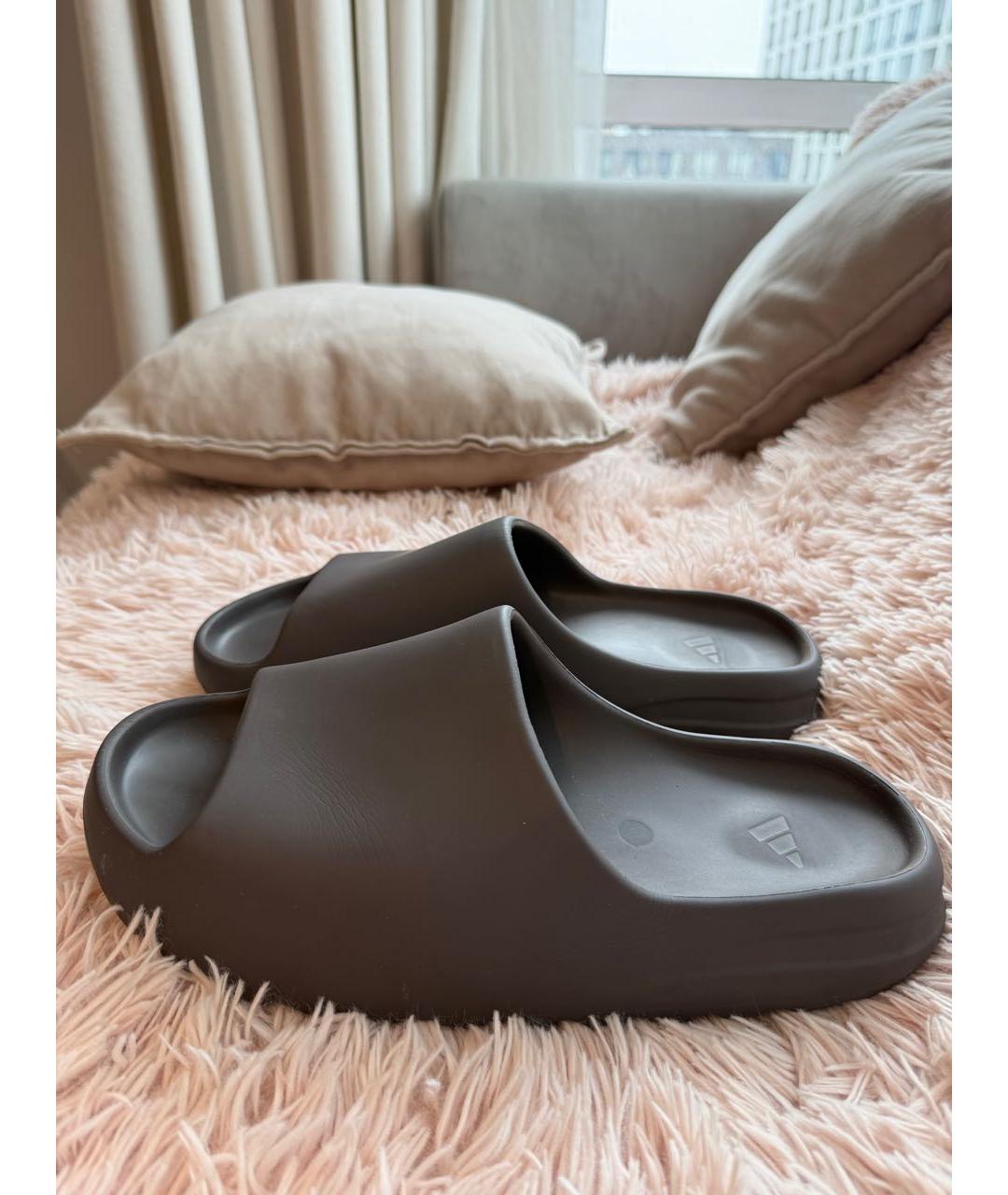 ADIDAS YEEZY Коричневые резиновые шлепанцы, фото 5
