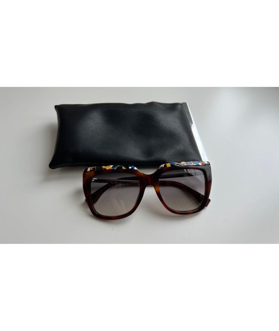 FENDI Коричневые пластиковые солнцезащитные очки, фото 2