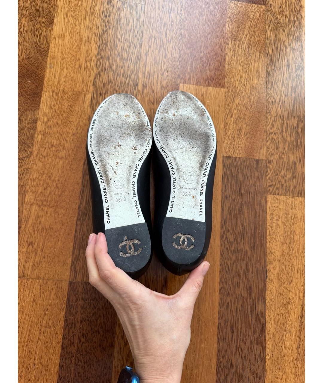 CHANEL Черные кожаные балетки, фото 3