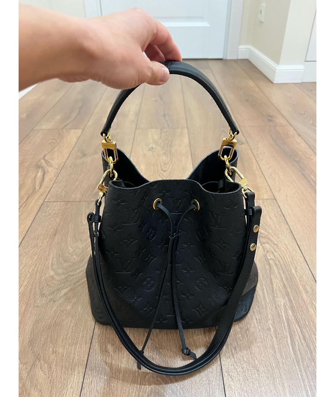 LOUIS VUITTON Черная кожаная сумка тоут, фото 2