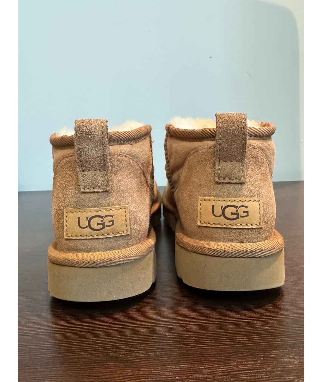 UGG AUSTRALIA Коричневые замшевые ботинки, фото 2