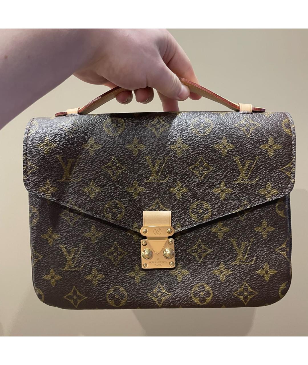 LOUIS VUITTON Коричневая кожаная сумка с короткими ручками, фото 9