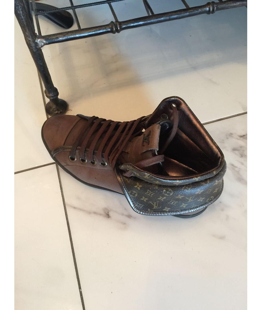 LOUIS VUITTON Коричневые кожаные кроссовки, фото 6