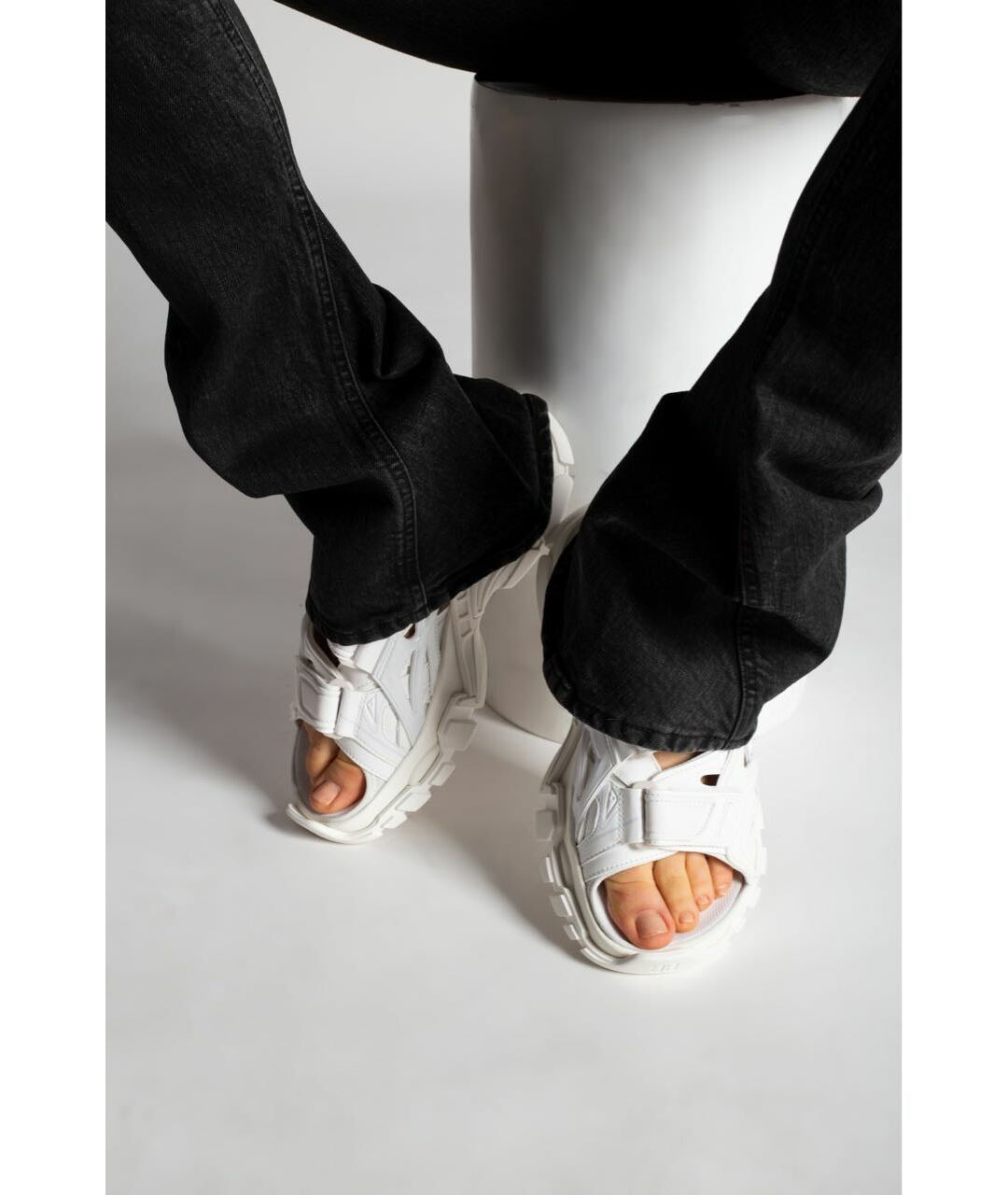 BALENCIAGA Белые сандалии, фото 5