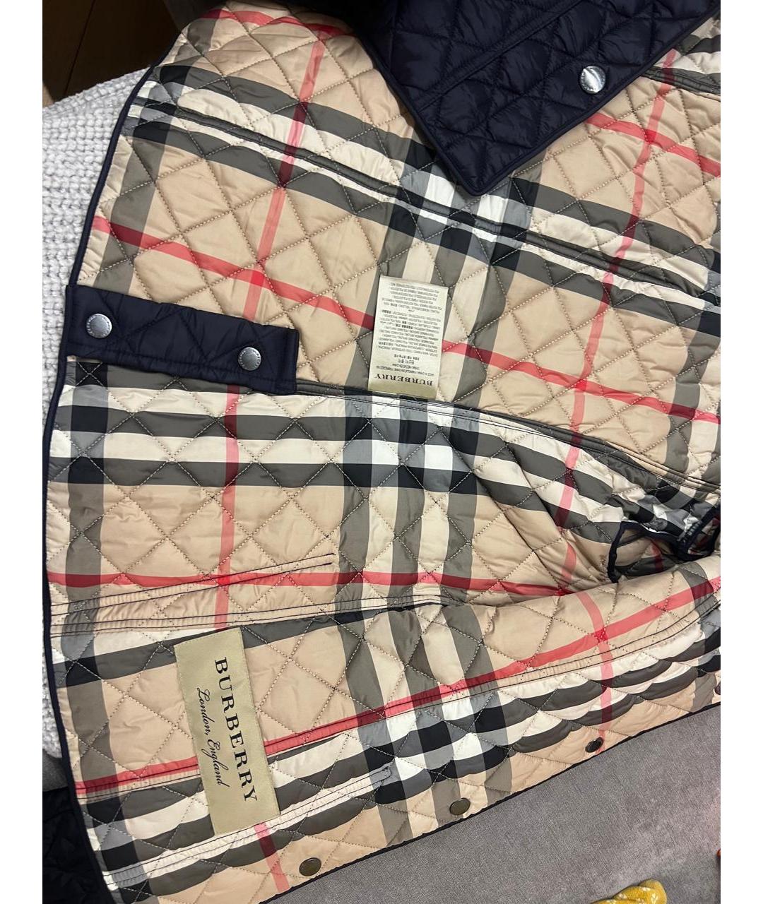 BURBERRY Темно-синяя куртка, фото 4