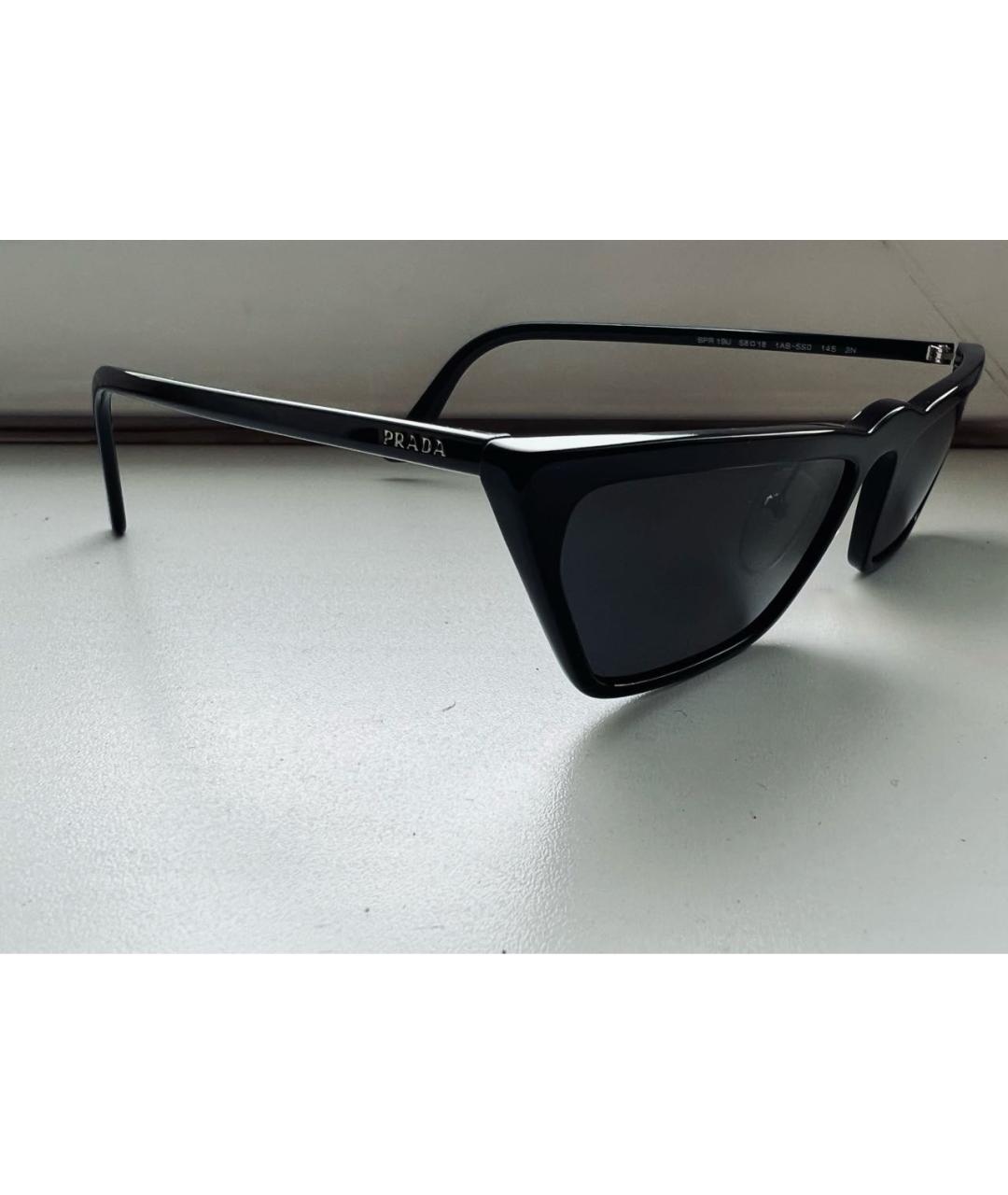 PRADA Черные пластиковые солнцезащитные очки, фото 2