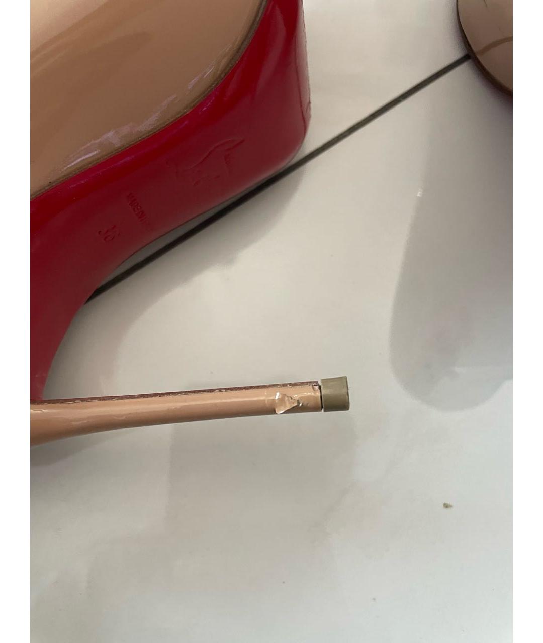 CHRISTIAN LOUBOUTIN Бежевые туфли из лакированной кожи, фото 4