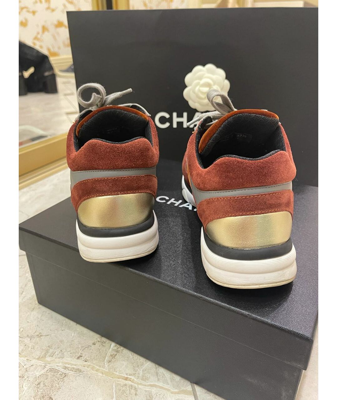 CHANEL PRE-OWNED Мульти бархатные кроссовки, фото 4