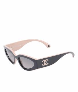 CHANEL Солнцезащитные очки