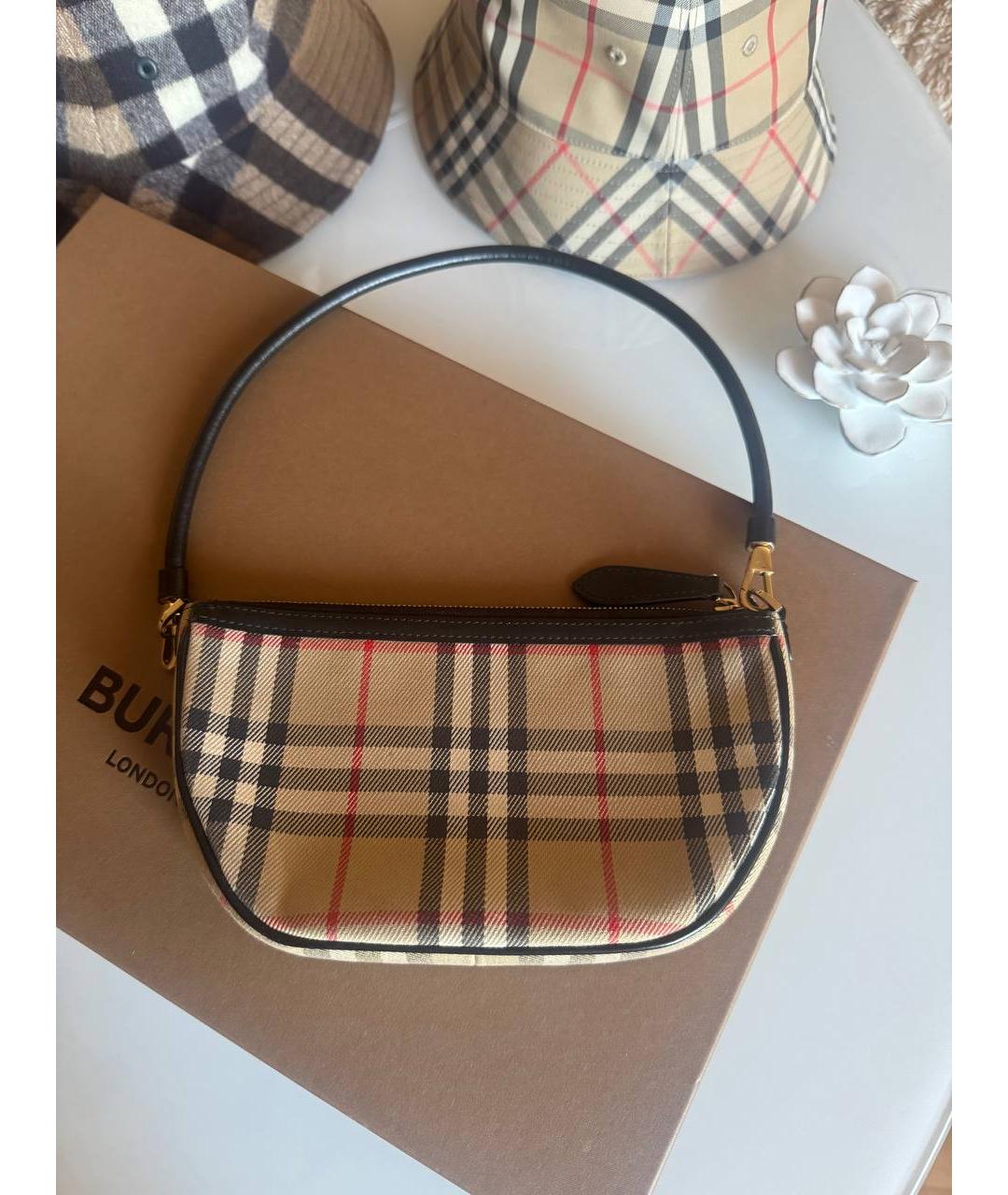 BURBERRY Бежевая кожаная сумка с короткими ручками, фото 2