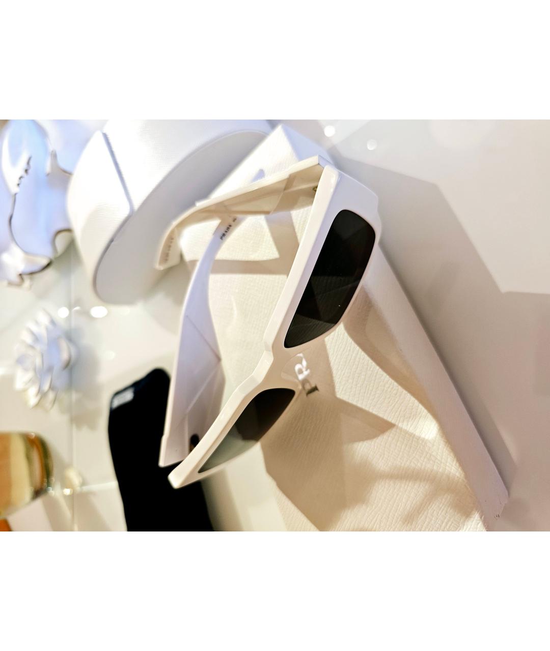 PRADA Белые пластиковые солнцезащитные очки, фото 5