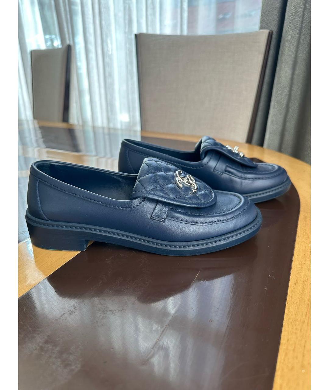 CHANEL Синие кожаные лоферы, фото 6