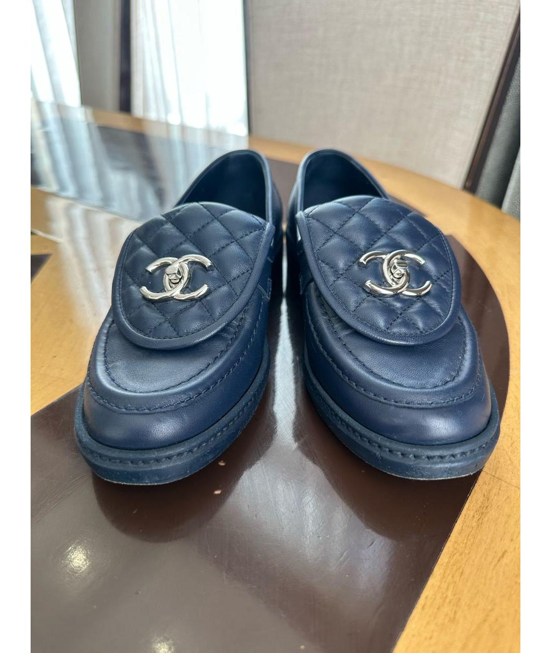 CHANEL Синие кожаные лоферы, фото 2
