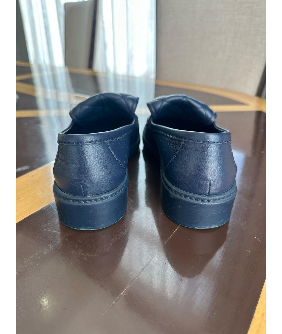 CHANEL Синие кожаные лоферы, фото 4