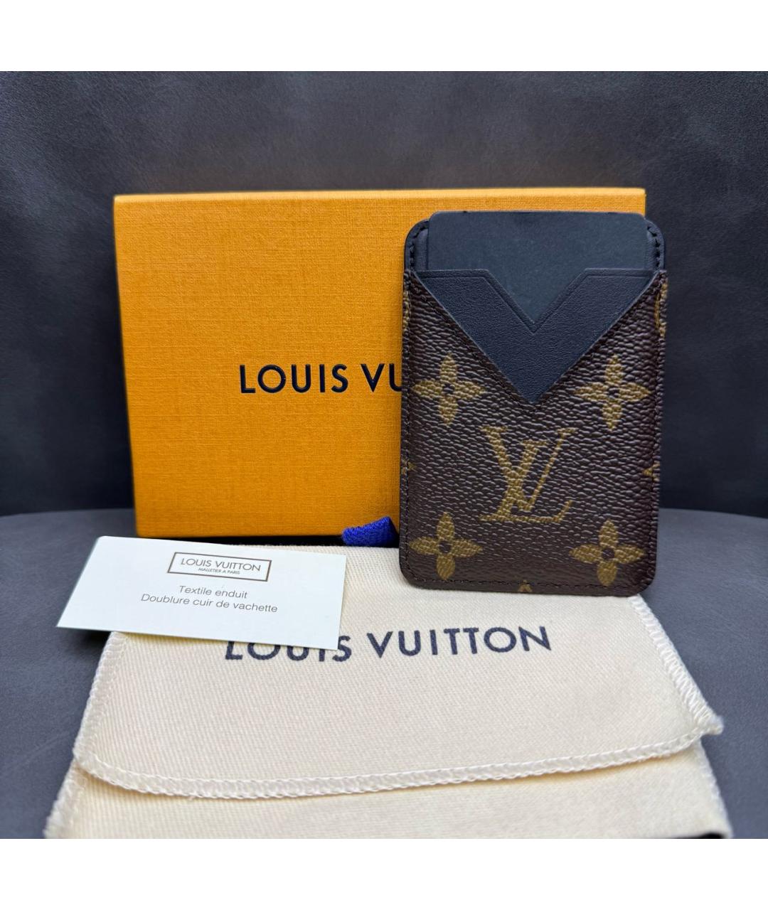 LOUIS VUITTON Коричневый кардхолдер, фото 3