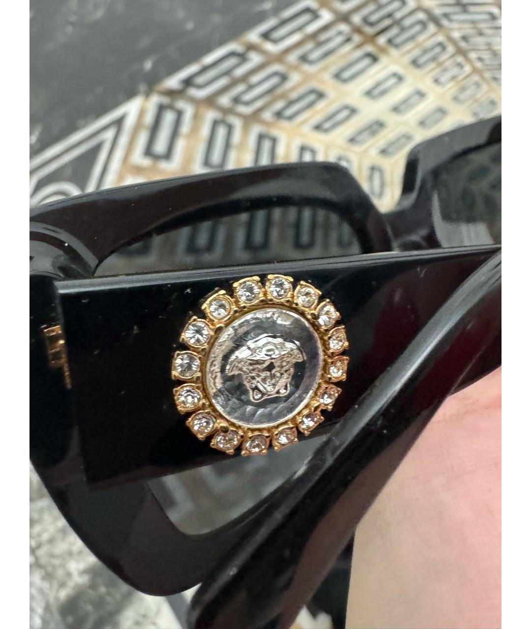 VERSACE Черные пластиковые солнцезащитные очки, фото 3