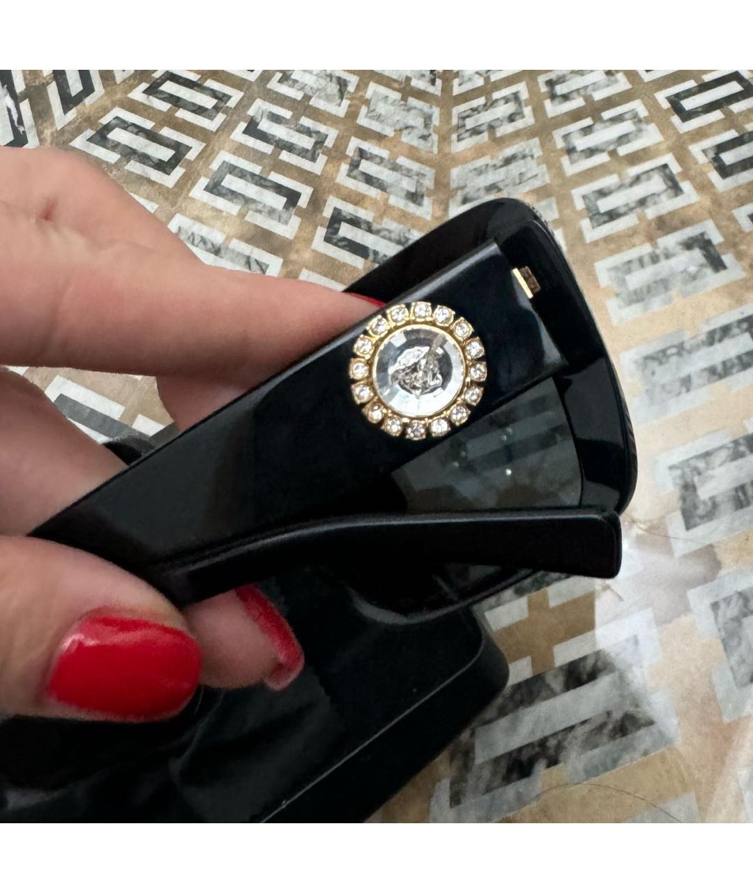 VERSACE Черные пластиковые солнцезащитные очки, фото 2
