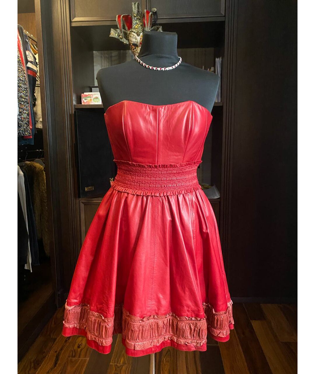 IRFE Красное кожаное коктейльное платье, фото 5