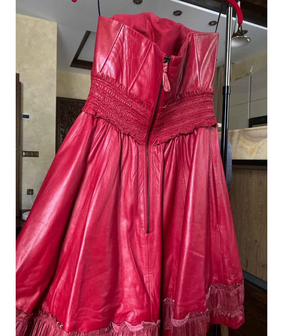 IRFE Красное кожаное коктейльное платье, фото 2