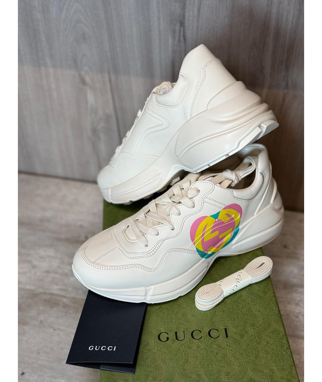 GUCCI Бежевые кожаные низкие кроссовки / кеды, фото 2
