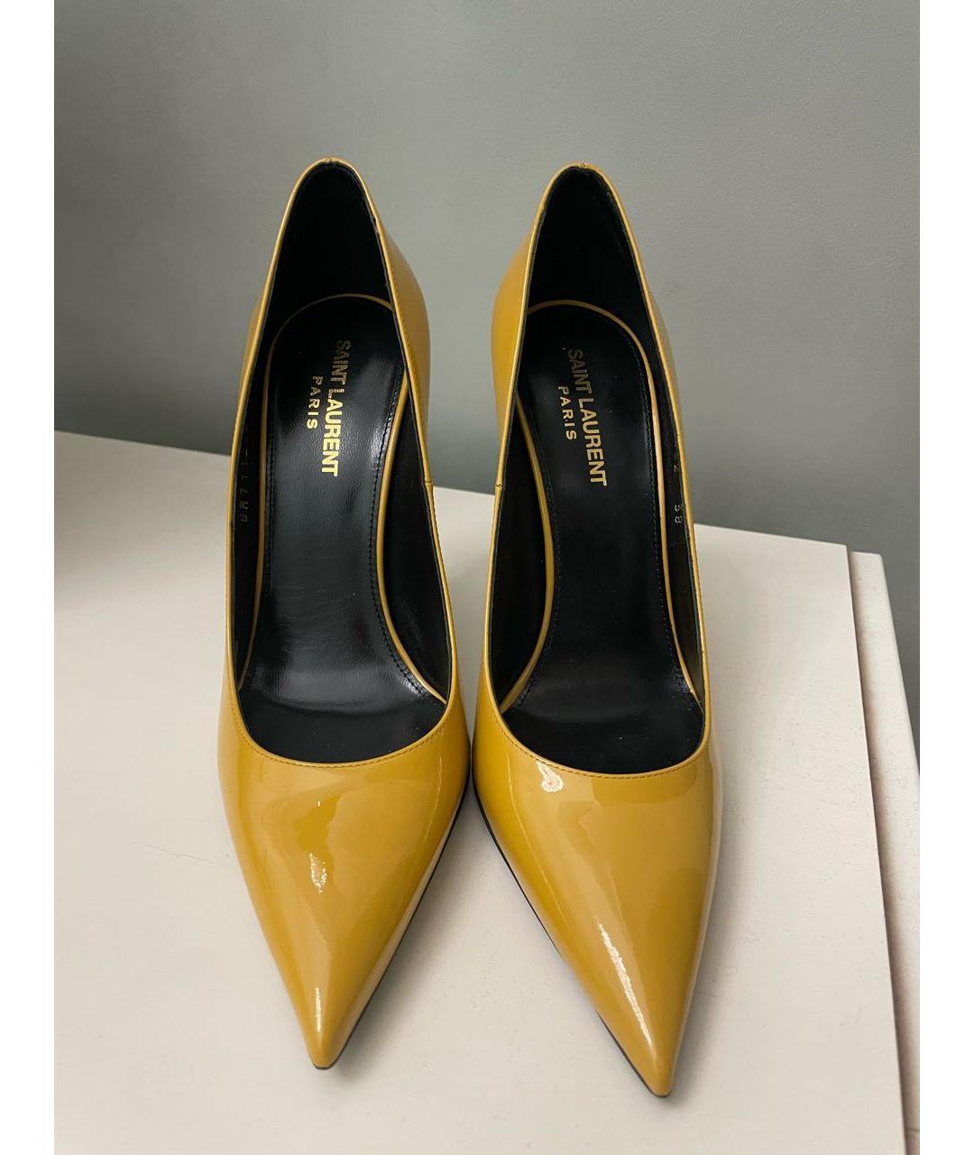 SAINT LAURENT Горчичные туфли из лакированной кожи, фото 5