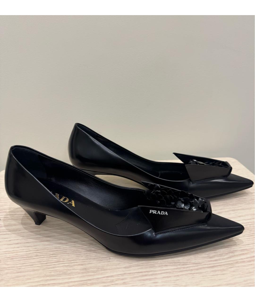 PRADA Черные кожаные туфли, фото 3