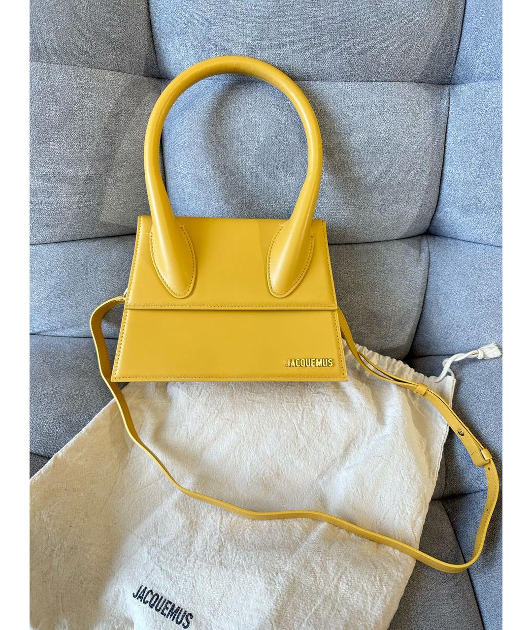 JACQUEMUS Горчичная кожаная сумка с короткими ручками, фото 7