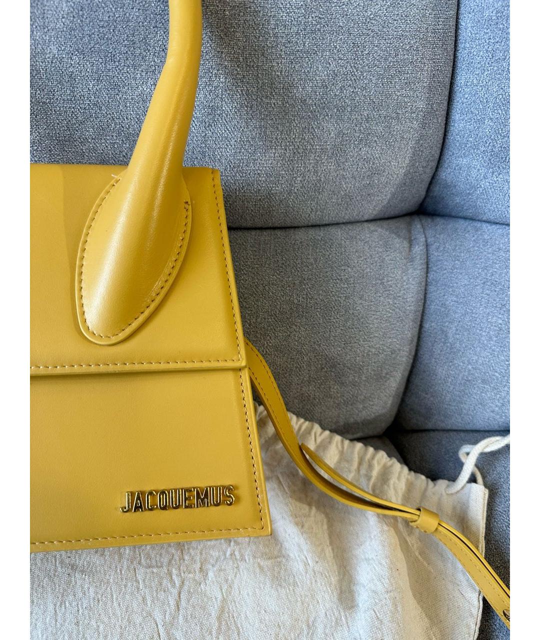 JACQUEMUS Горчичная кожаная сумка с короткими ручками, фото 2