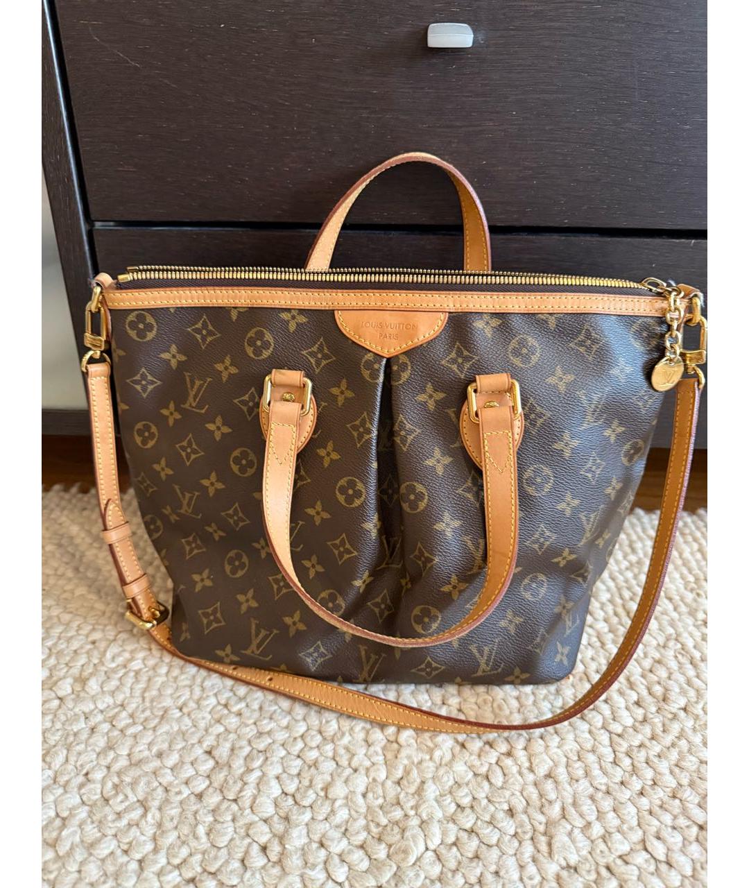LOUIS VUITTON Коричневая сумка тоут, фото 3