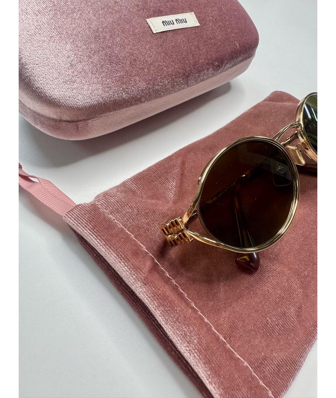 MIU MIU Золотые солнцезащитные очки, фото 3
